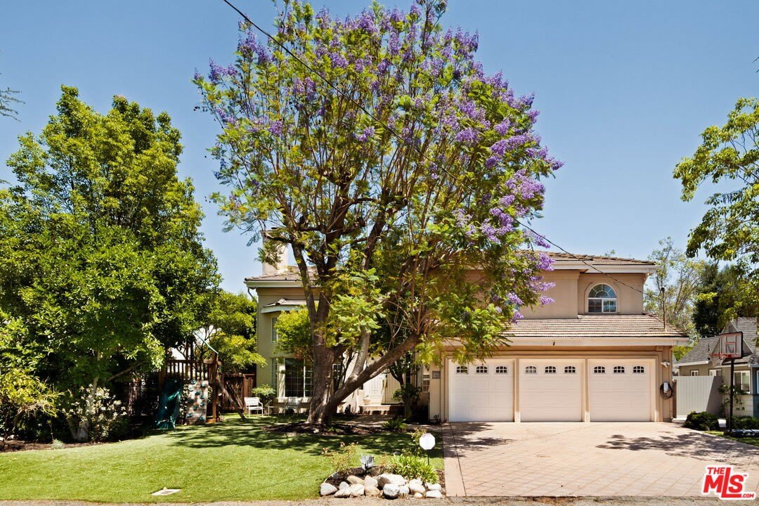 5150 Bellaire Ave – photo 2