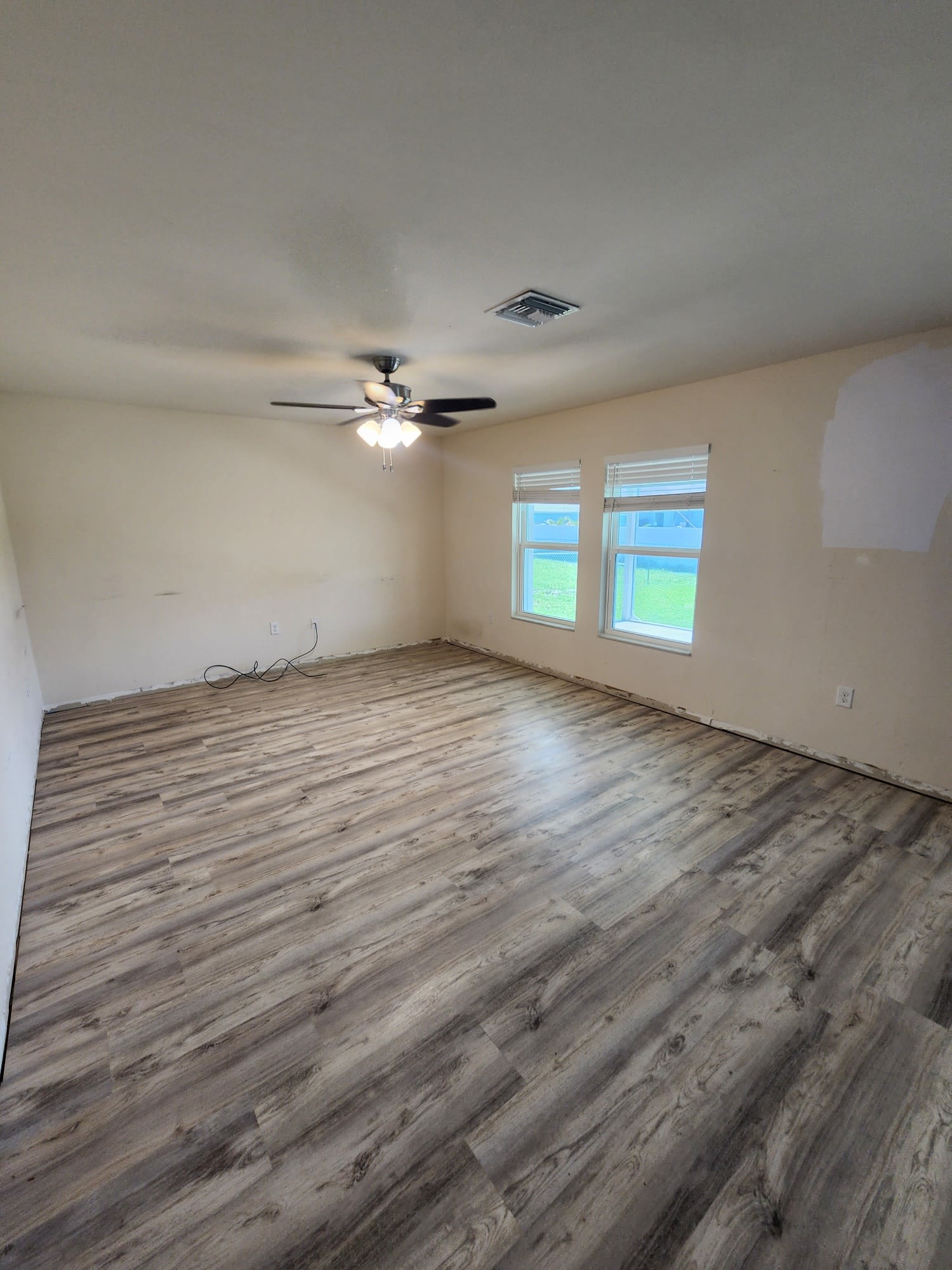 2109 Northwest 2Nd Avenue – photo 4