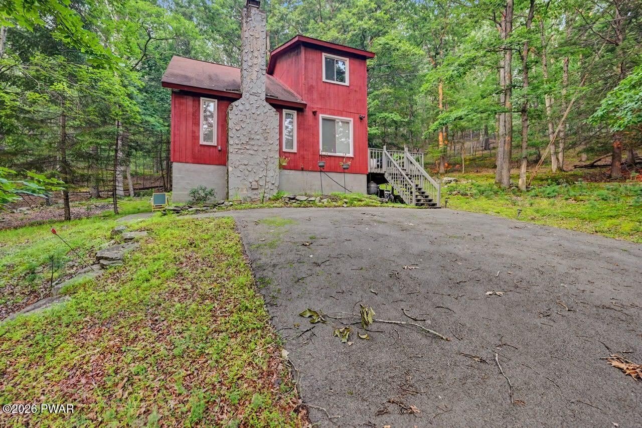 214 Manchester Drive – photo 3