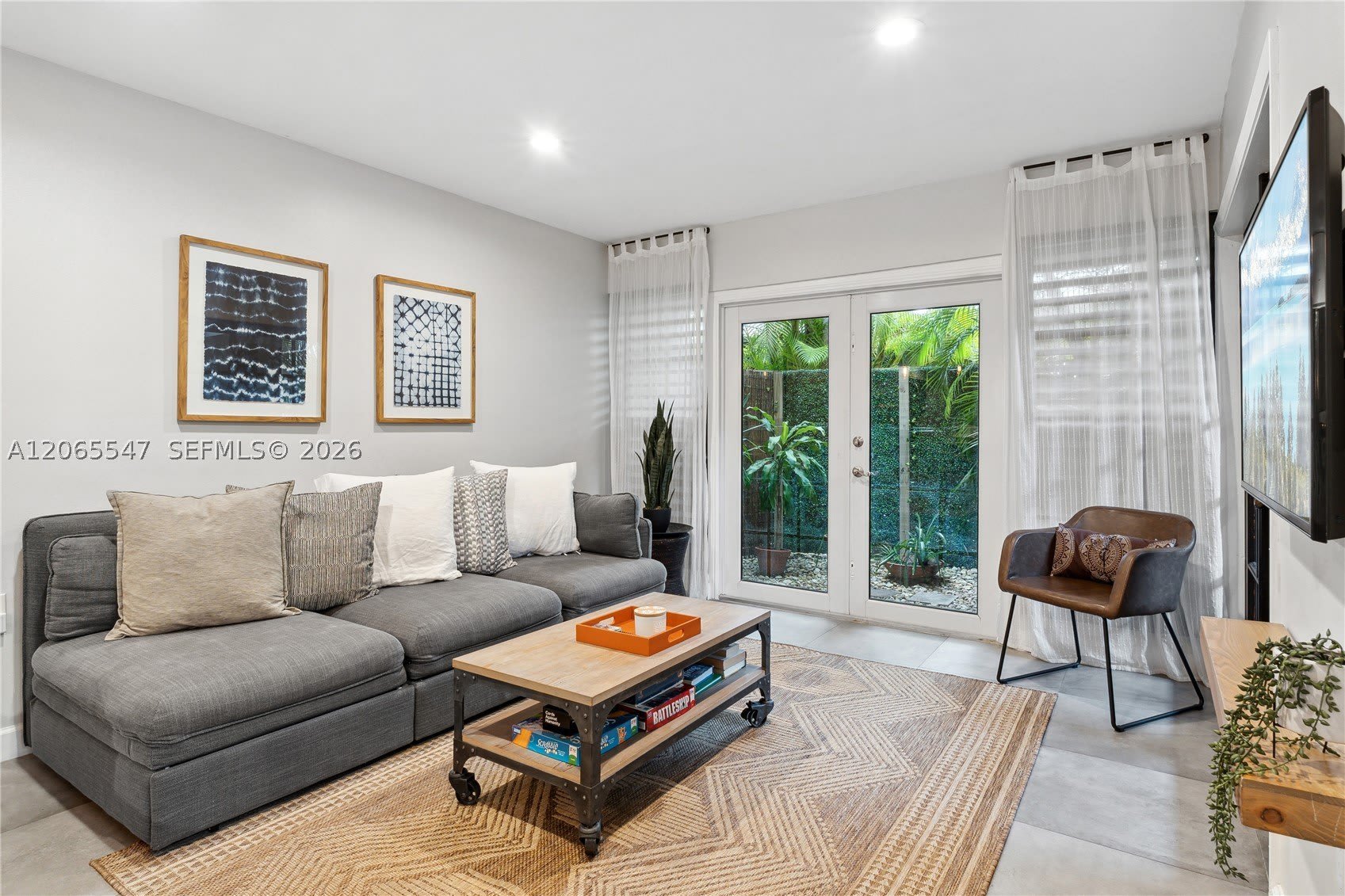 3143 Virginia St – photo 4