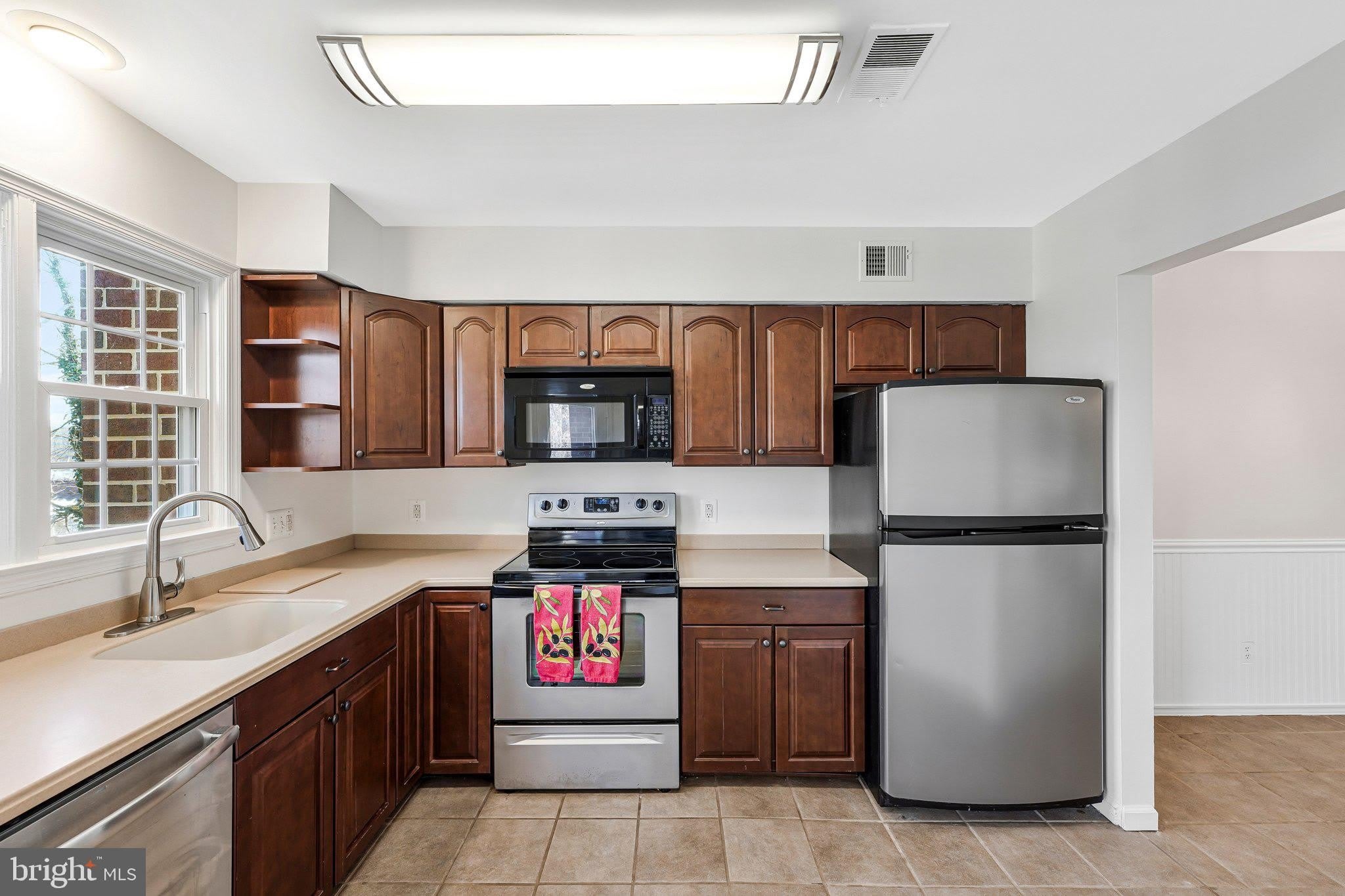 11144 BEAVER TRAIL Court – photo 4