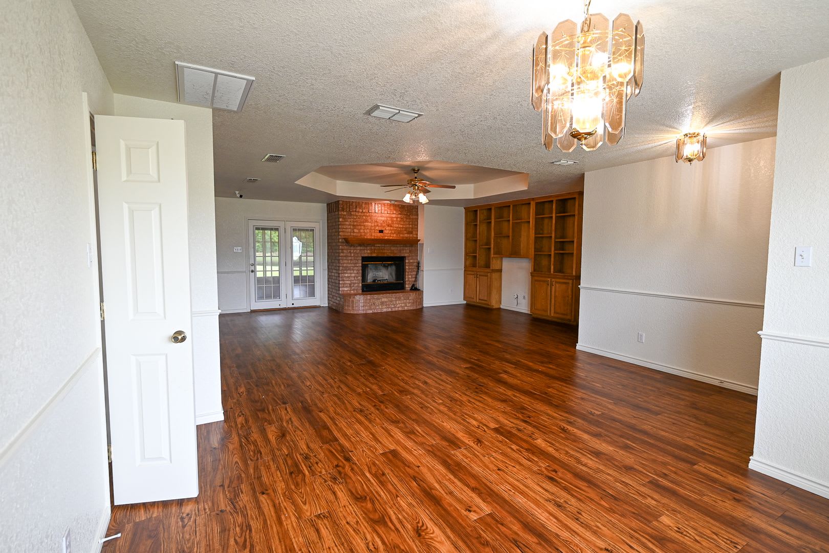 3 Bed 2 Bath SFR in Decatur – photo 4