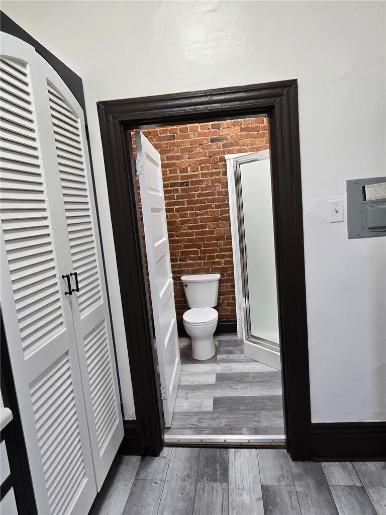 812 Mcclure St – photo 3