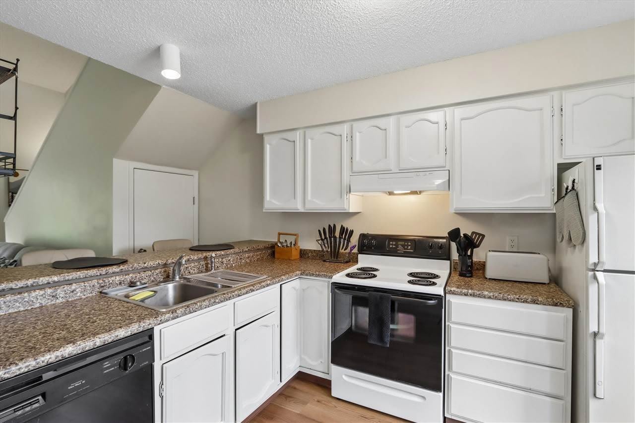341 Samoa Drive – photo 5