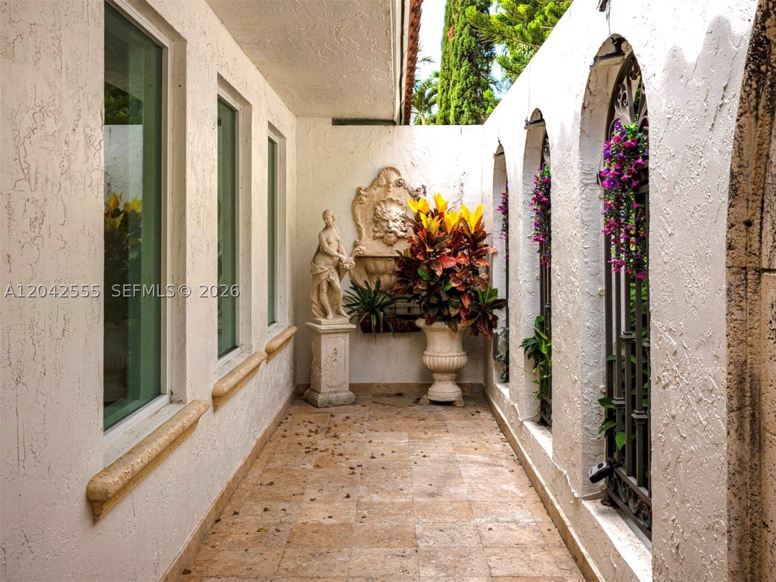 4409 Monserrate St – photo 4