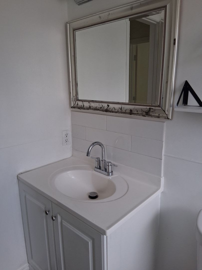 Charming 2BR Duplex in Saint Petersburg – photo 4