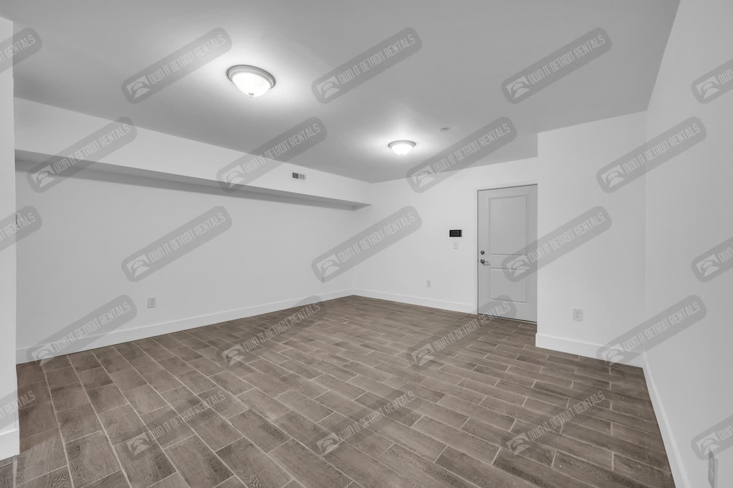 4504 Oakwood Blvd Apt 1 – photo 4