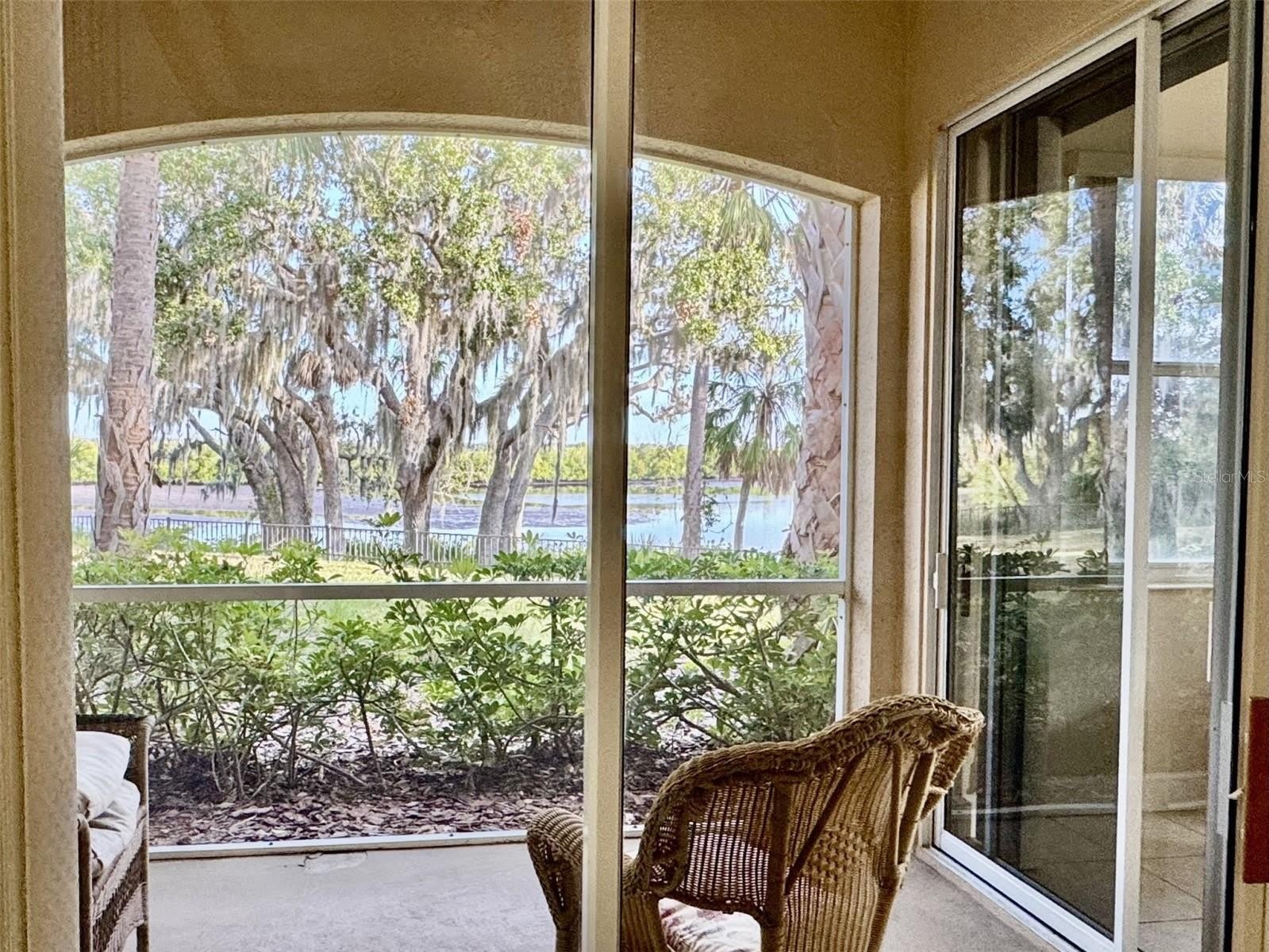 9411 DISCOVERY Terrace – photo 2