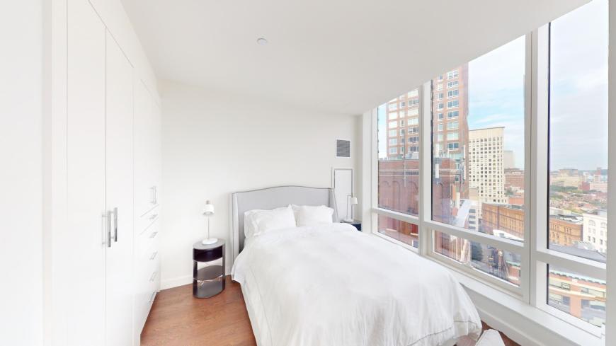 430 Stuart St – photo 5