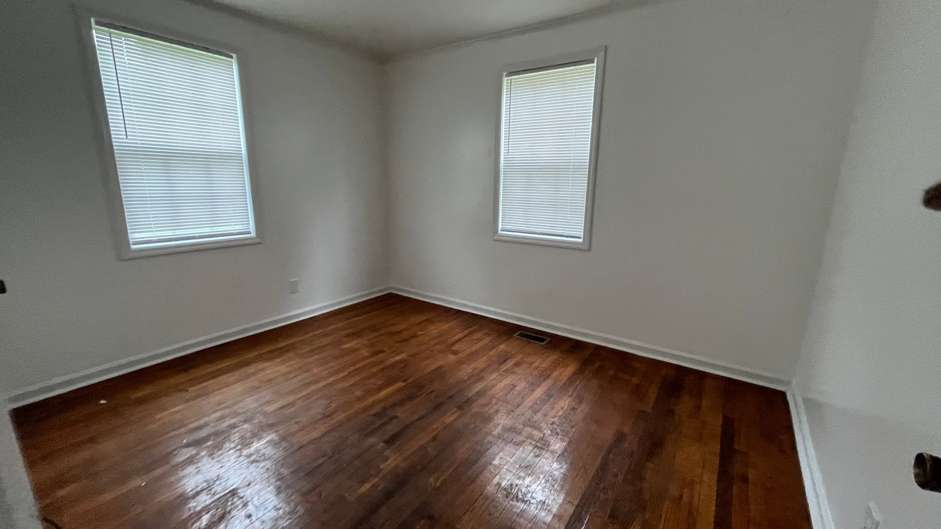 2221 Briarfield Rd. – photo 4