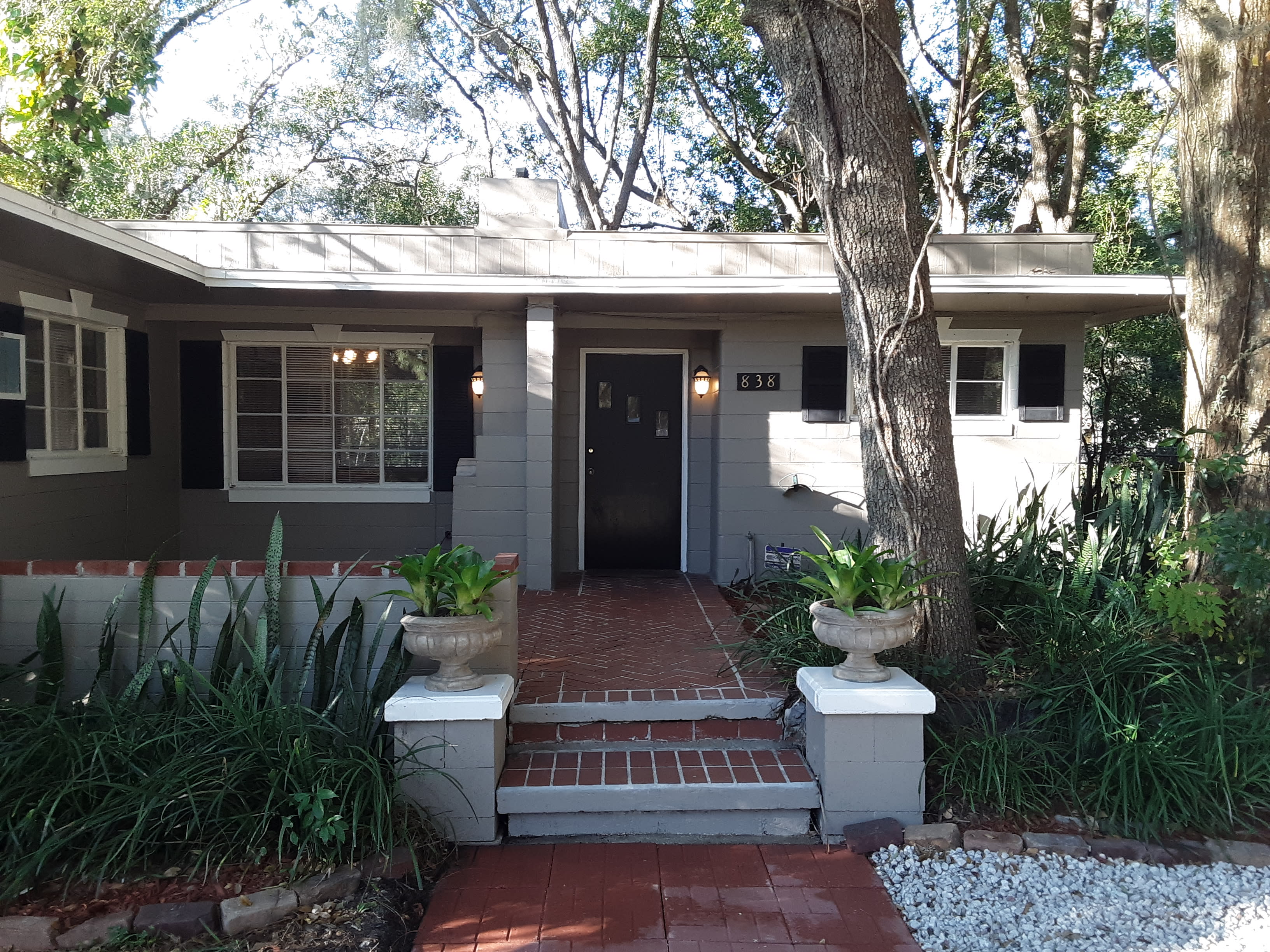 838 Rosalia Drive – photo 1