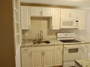4204 N Manhattan Avenue – photo 2