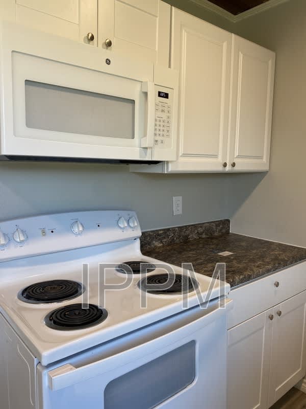 1723 Warren St – photo 3