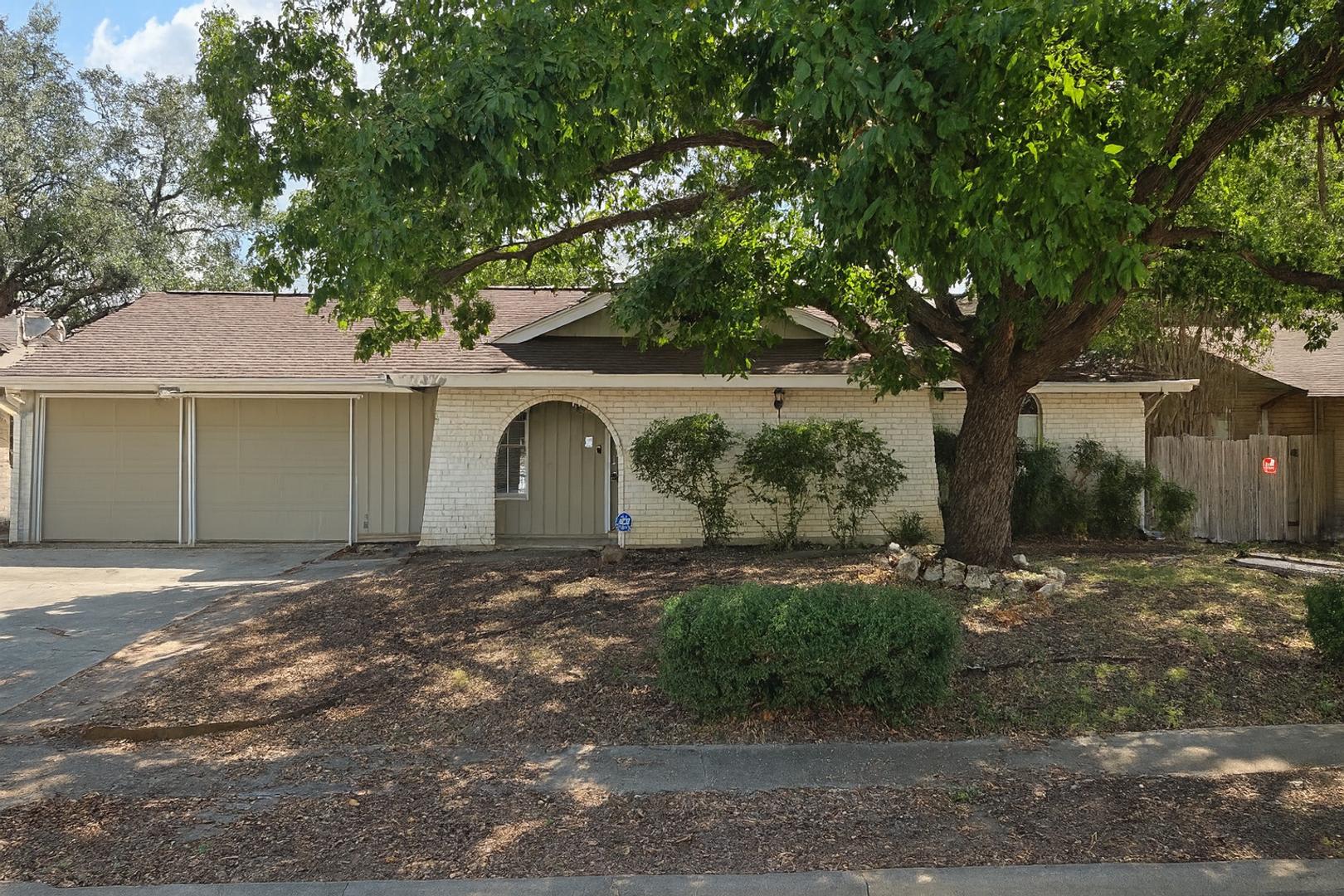 Newly Renovated Ne San Antonio 3 Bedroom Home In Established Neighborhood You Do Not Want To Miss This One – photo 1