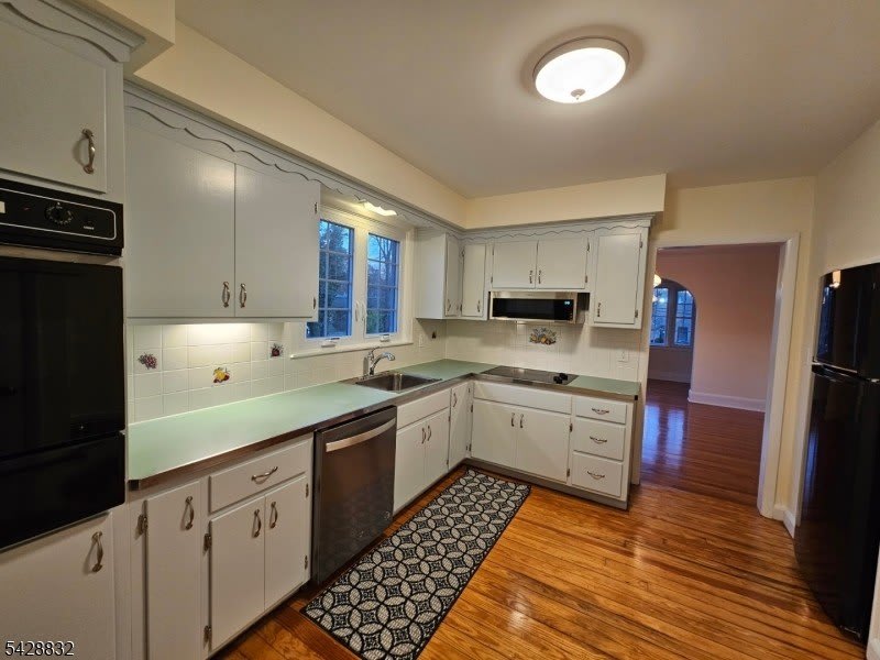 48 Bay St – photo 2