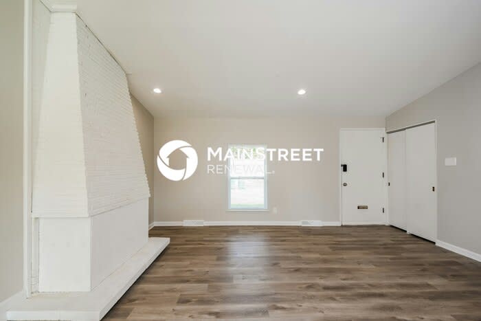 2208 Hudson Drive – photo 4