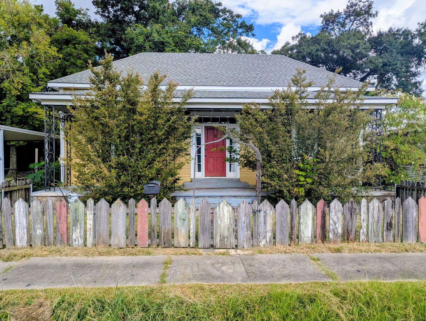 Live in Sterling Grove Historic District! – photo 1