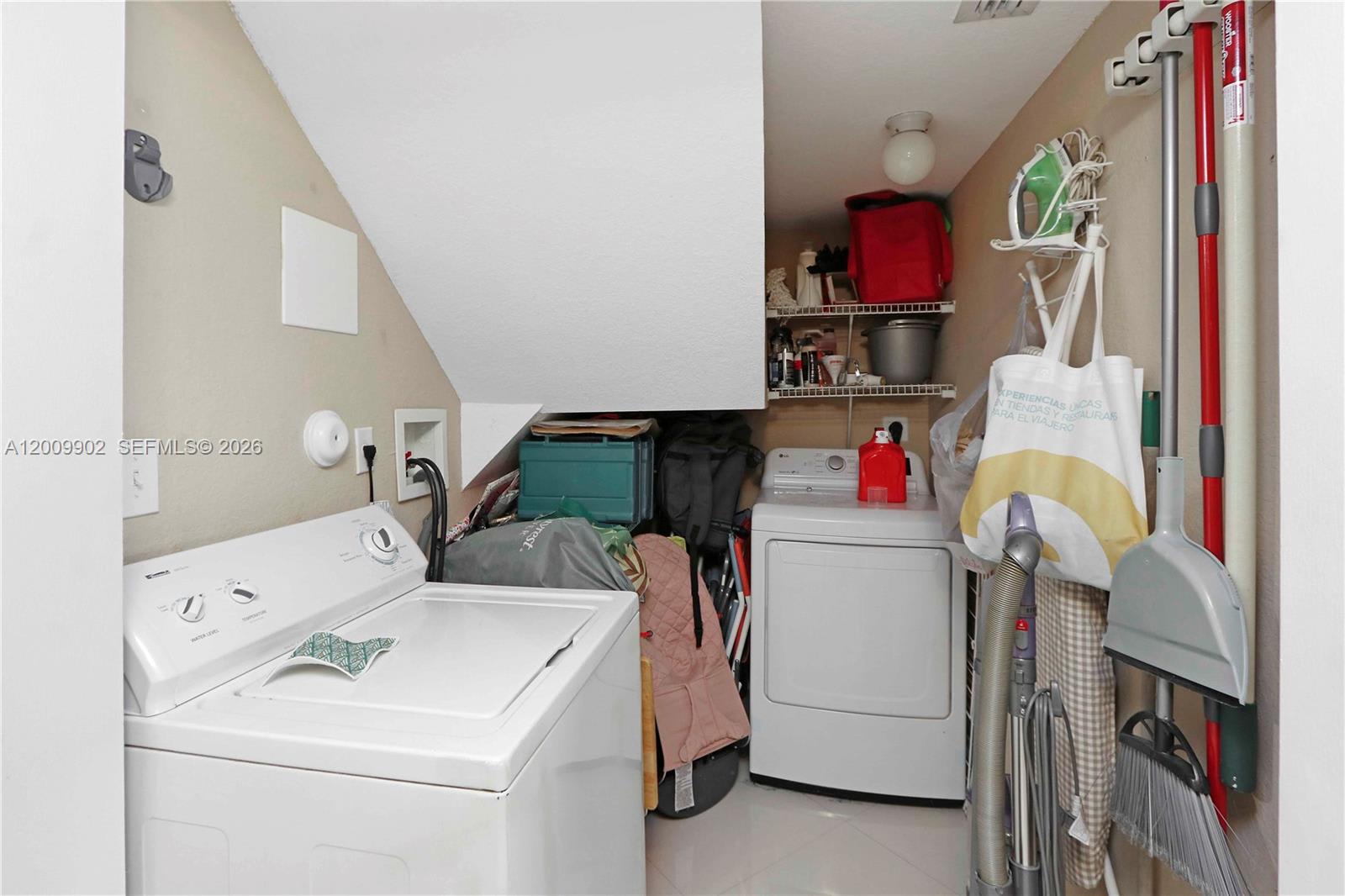 10921 Northwest 88th Terrace – photo 5