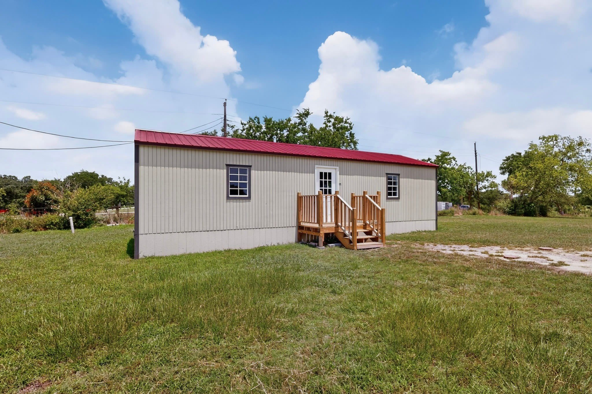 1657 E 2nd Street – photo 4