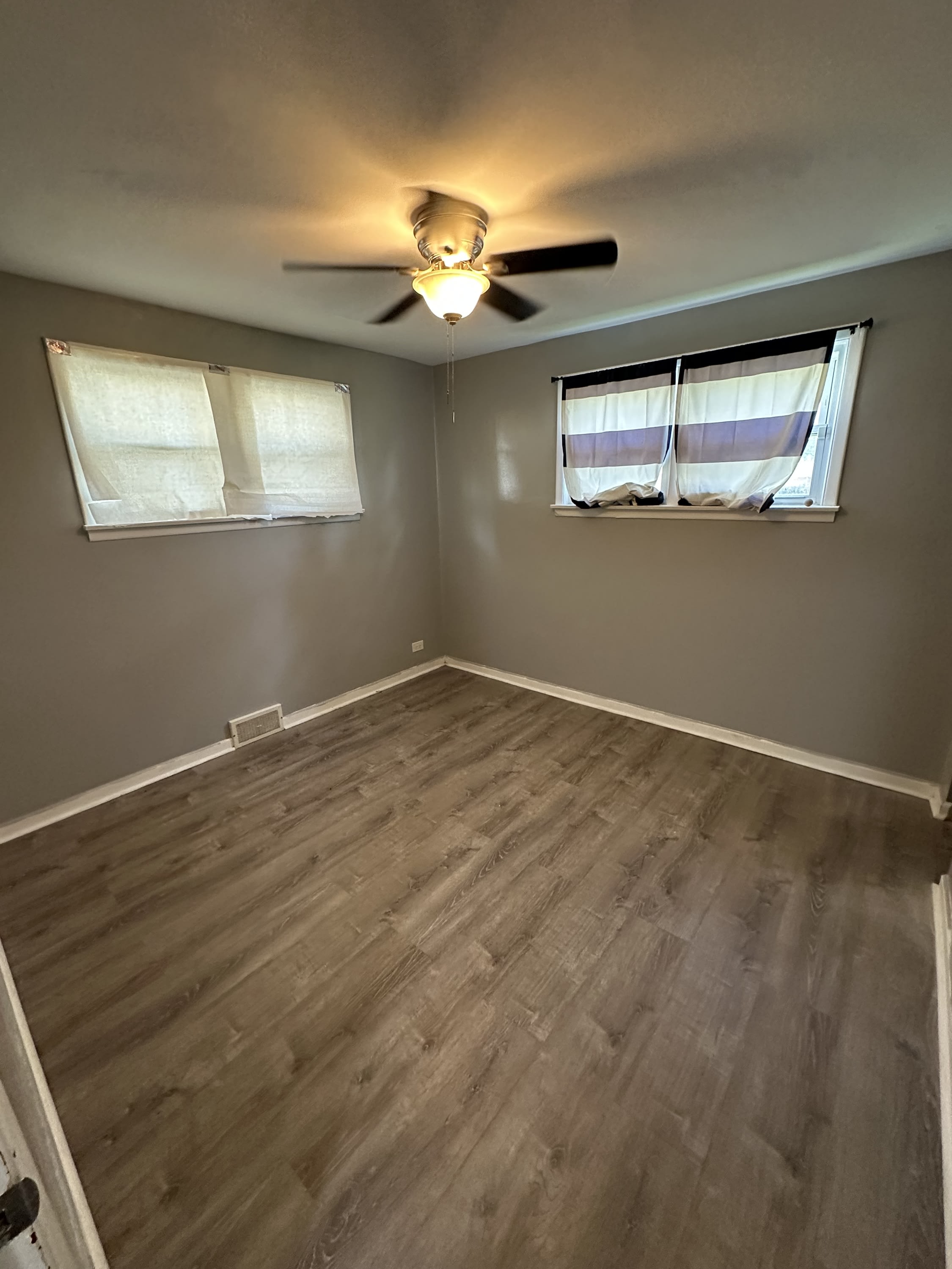 900 West Vermont Street – photo 5