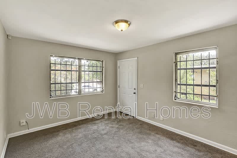 6863 West Virginia Ave – photo 5