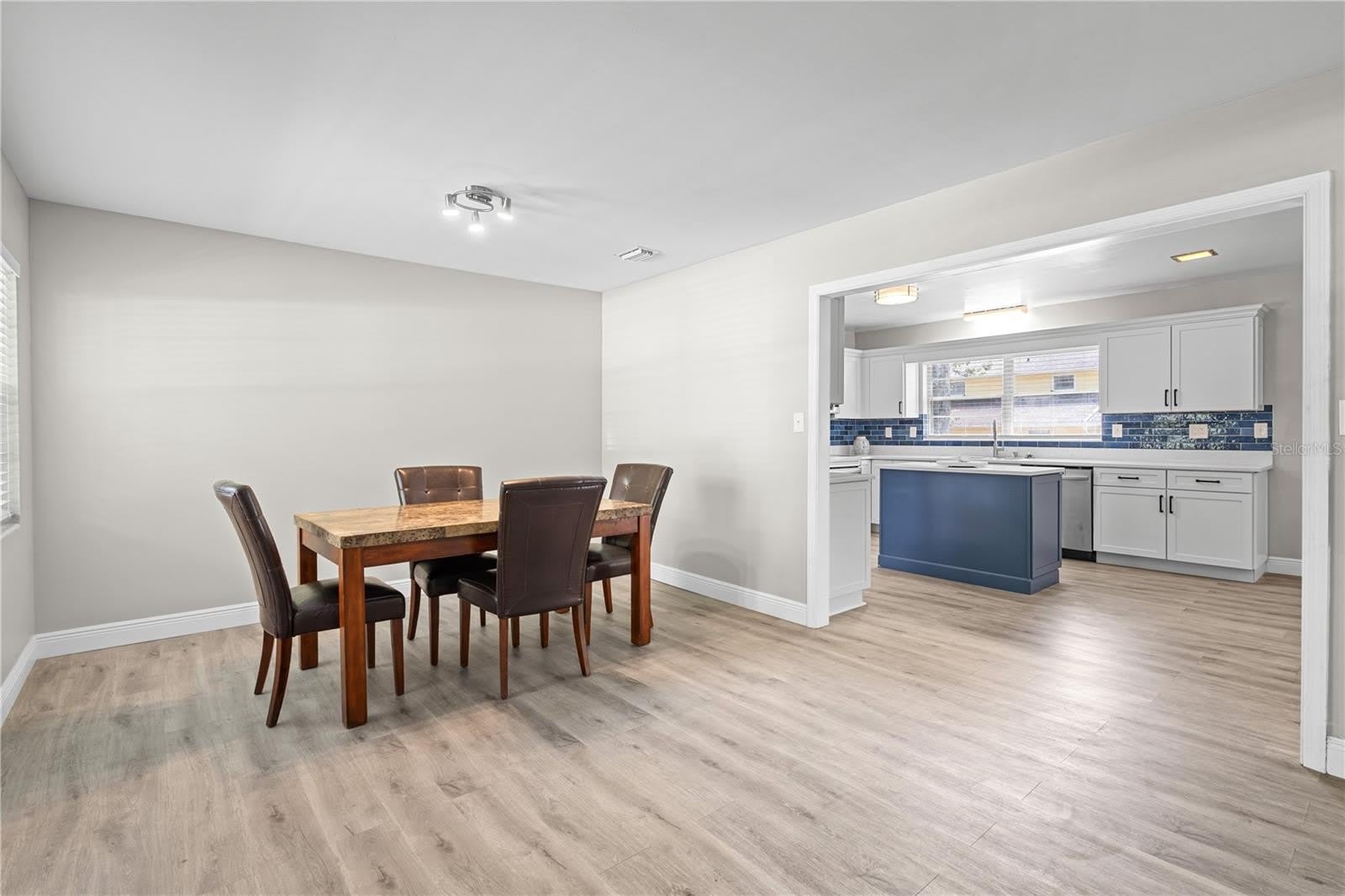 121 NW 29TH ST – photo 5