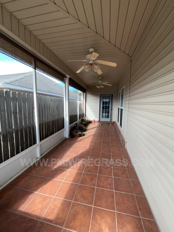 249 Windsor Garden Drive – photo 2