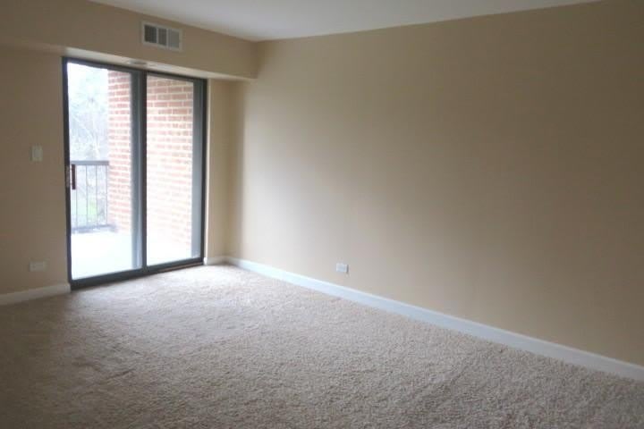 1605 E Central Road – photo 4