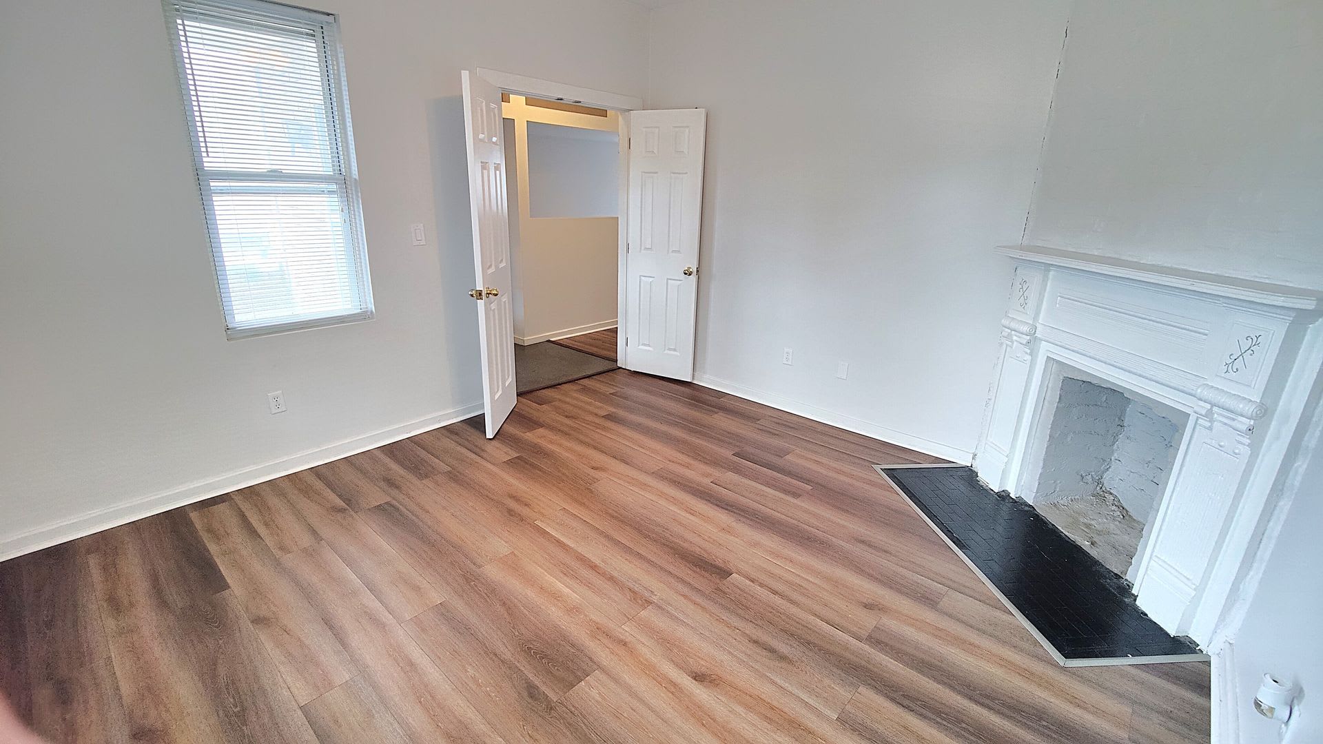 409 Kingsboro Street – photo 5