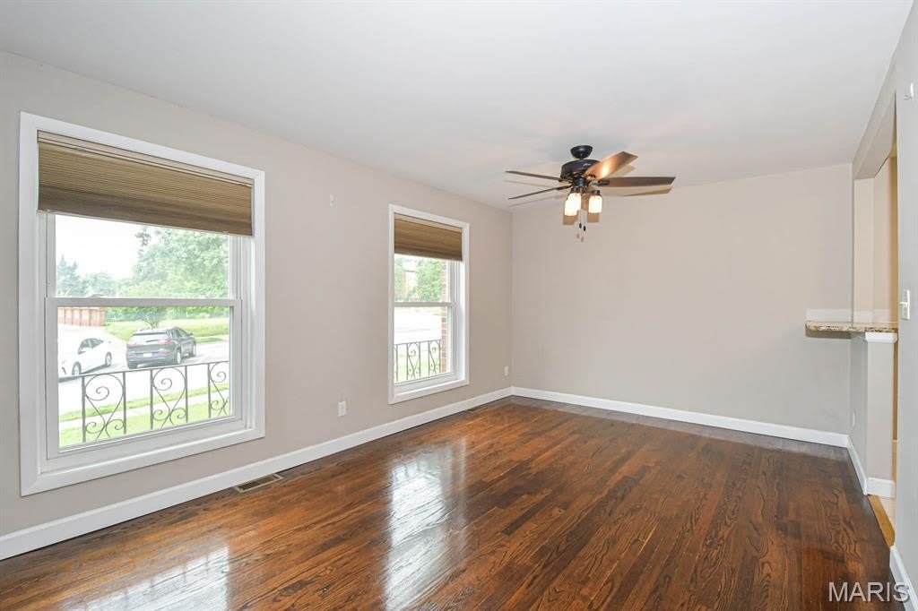 7359 Balson Avenue – photo 3