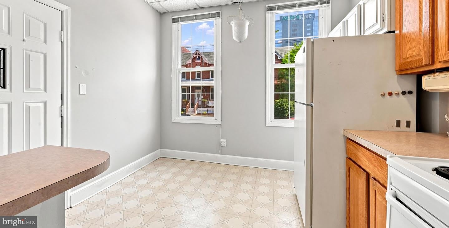 506 W 9TH ST #A1 – photo 5