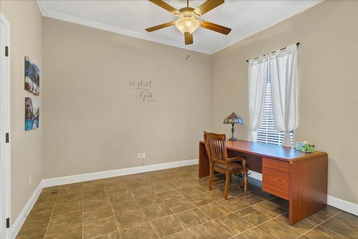 3300 Fountain Way – photo 5