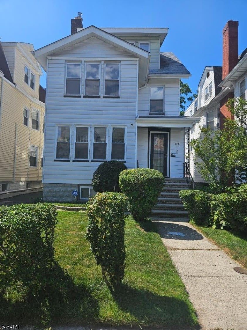 275 S Burnett St – photo 1