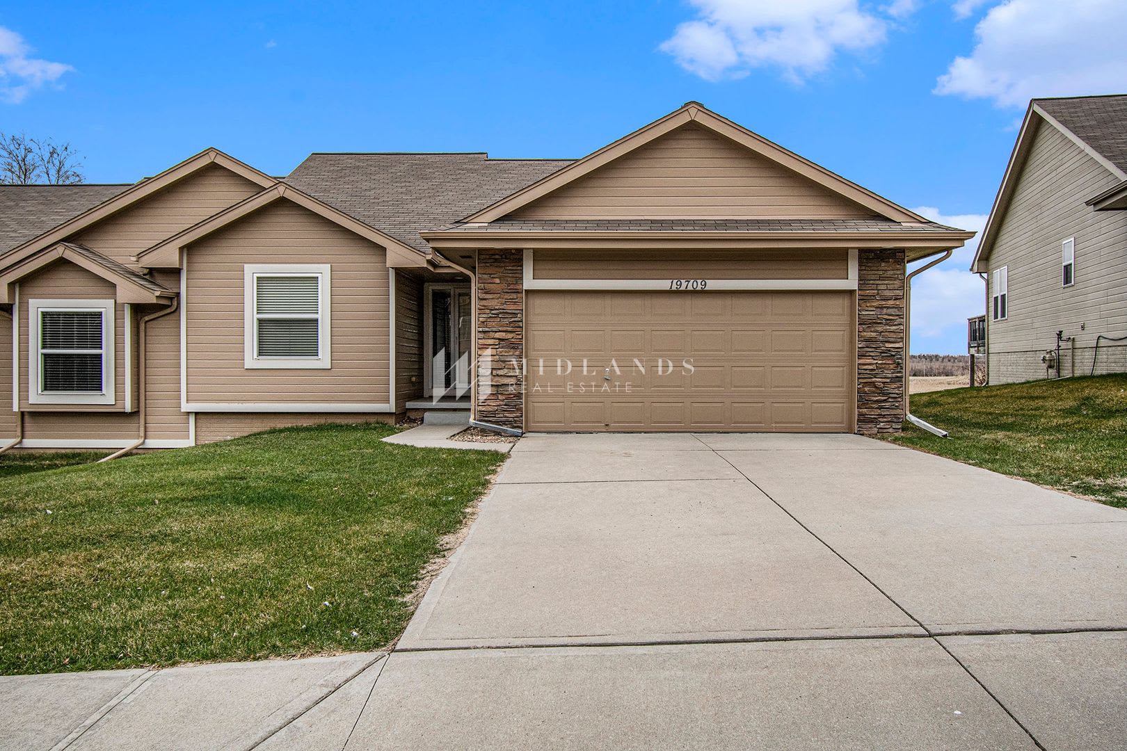 Ranch Townhome in Shadow View – photo 1