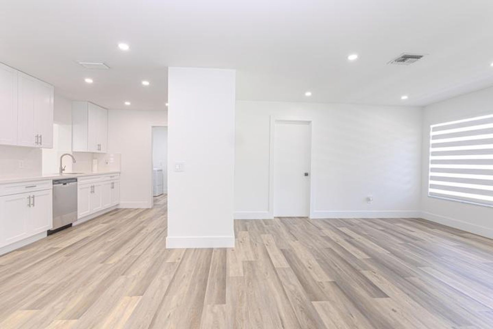 1717 16th Court N, Lake Worth Beach, FL 33460 – photo 5