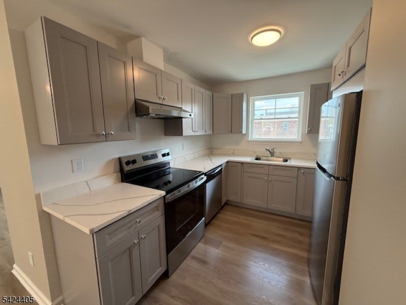 237 Main St – photo 5