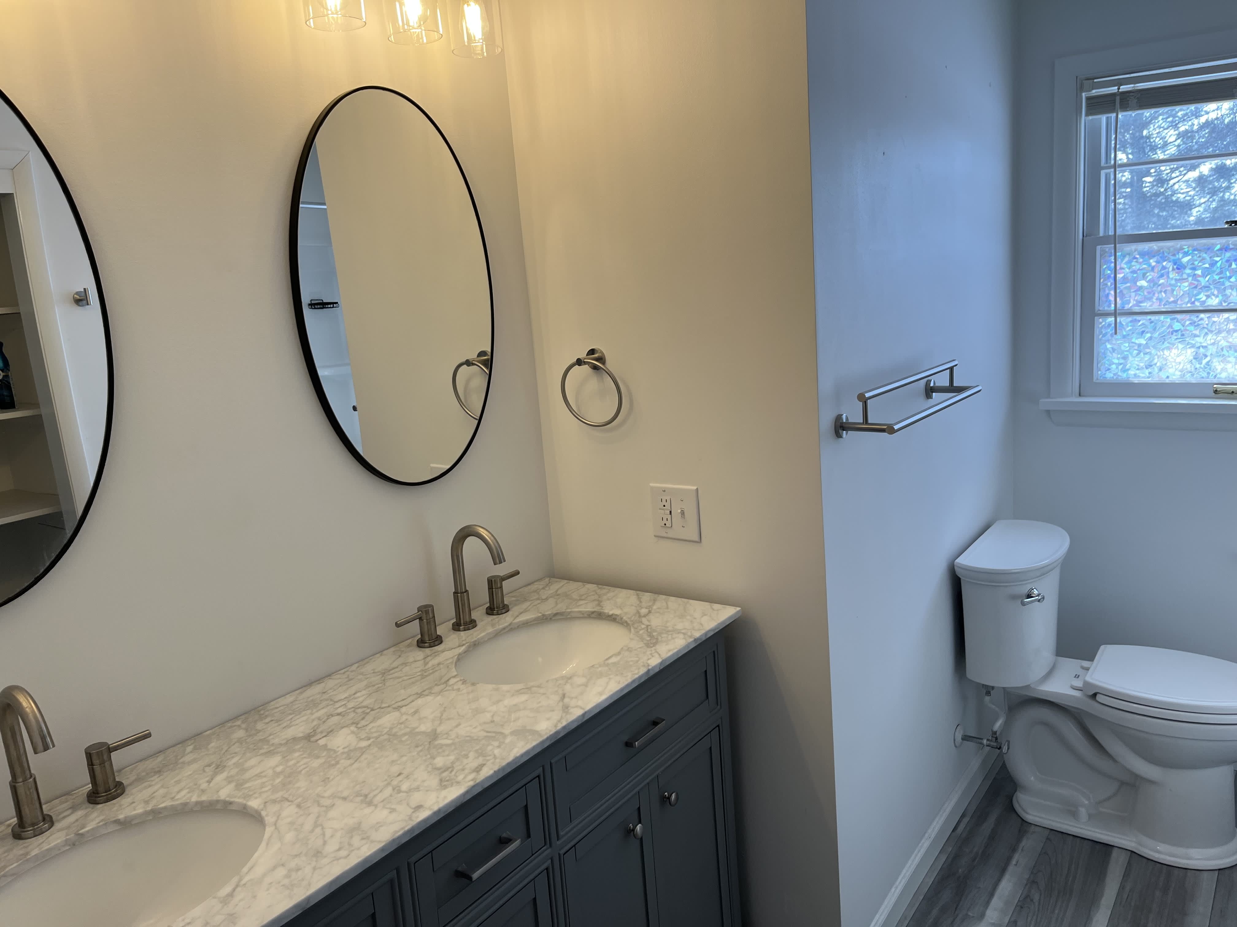 220 Tennyson Drive – photo 2