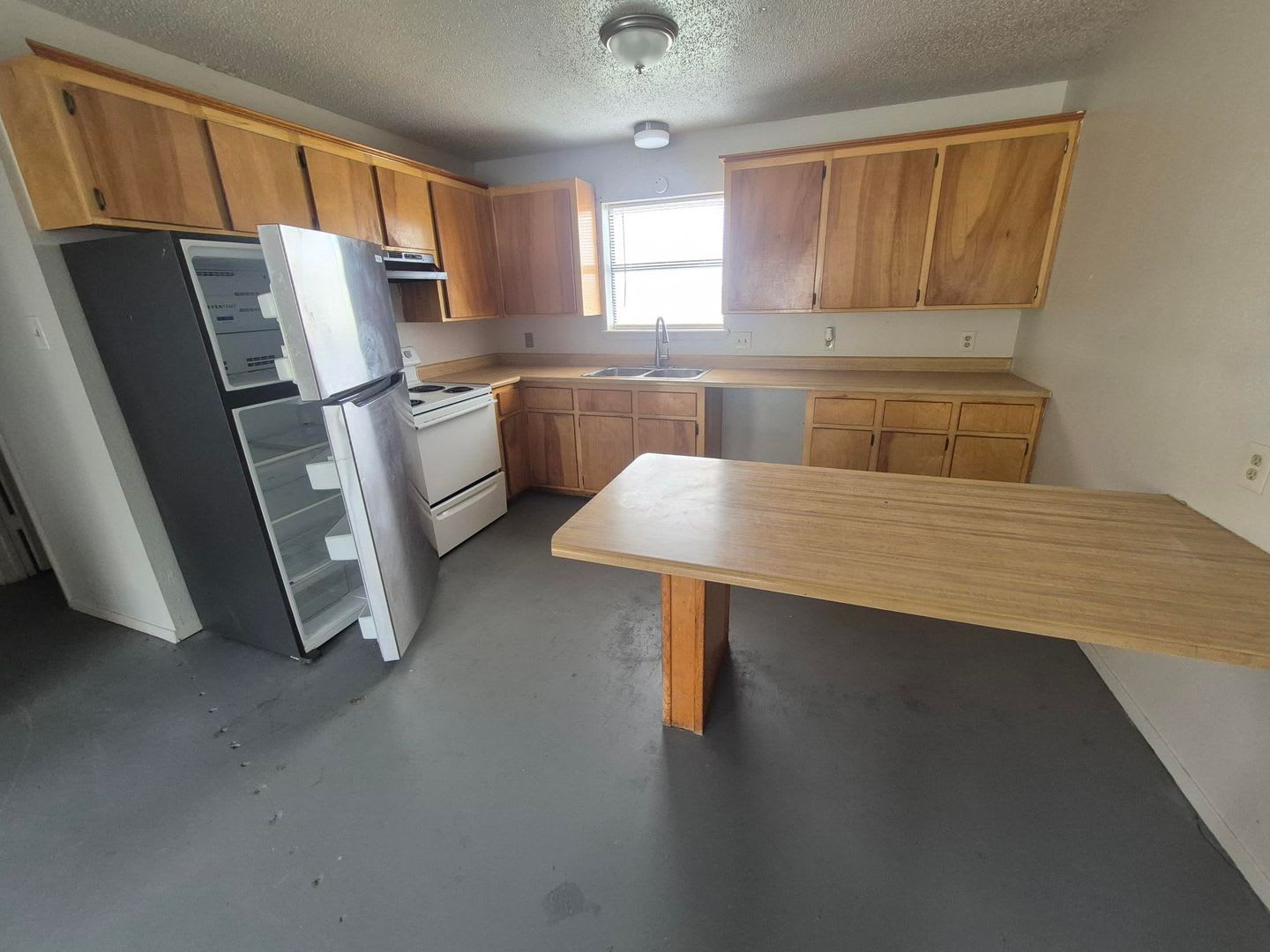 2 Bedroom 3 Bedroom Apartments – photo 2