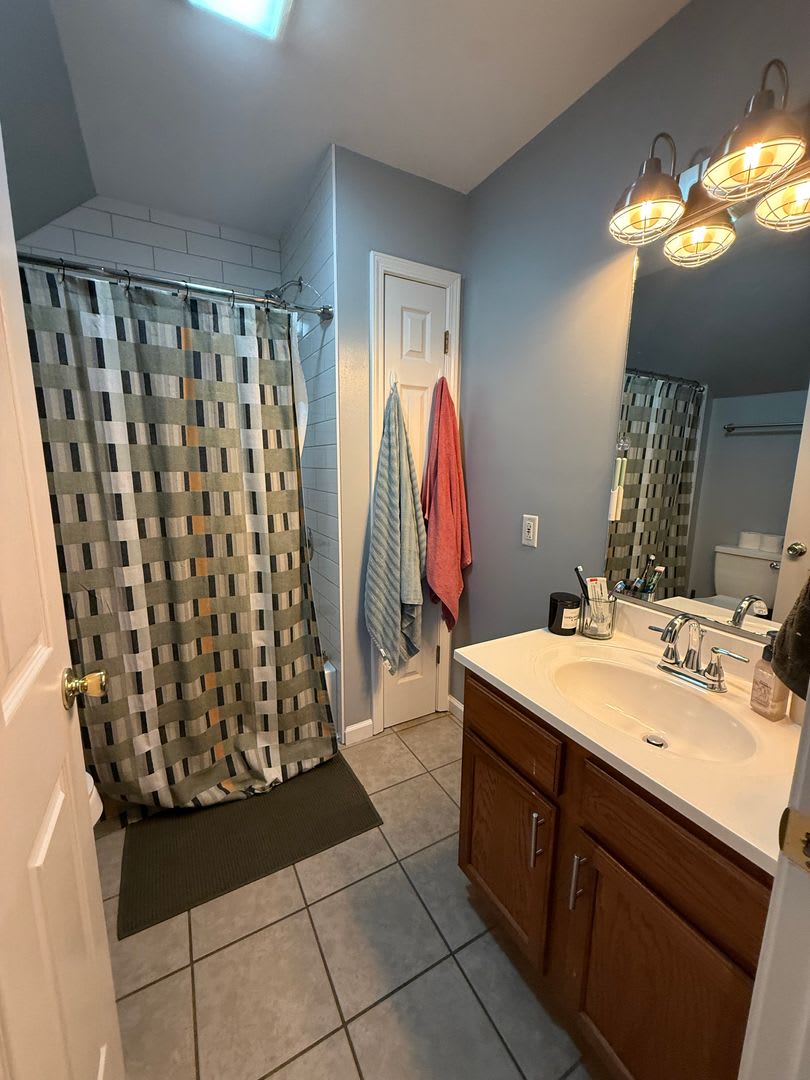 2 bedroom 2 bath condo for Rent – photo 3