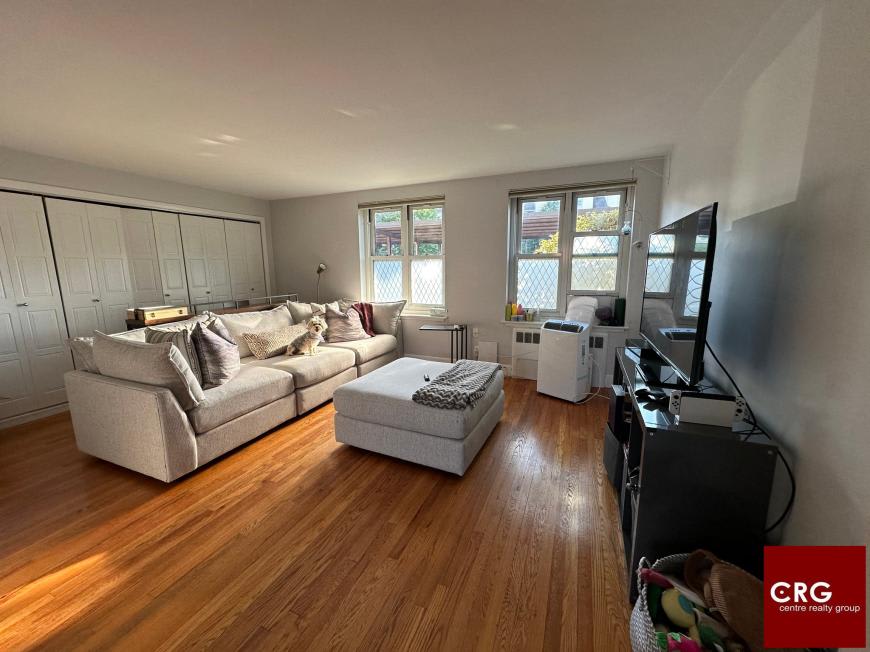 136 Boylston – photo 1