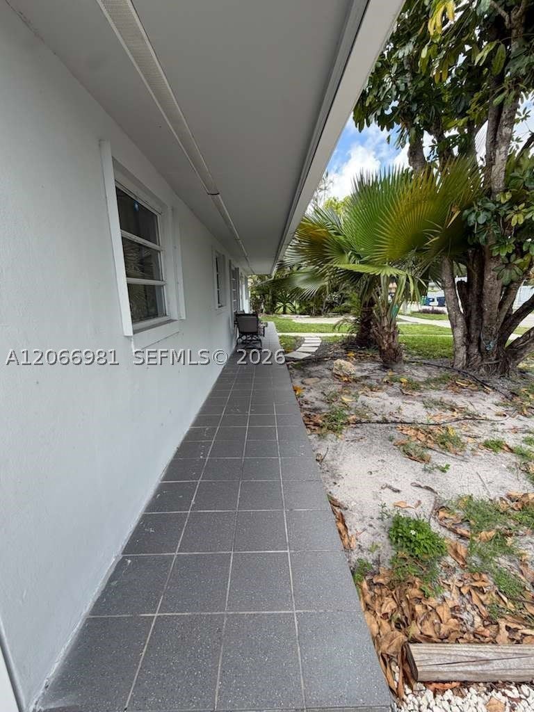 20302 NW 39th Ct – photo 4