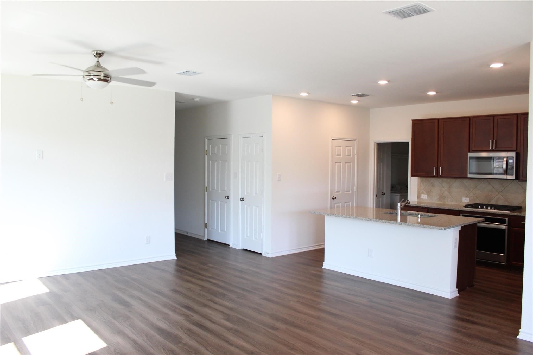 1012 West Drive – photo 5