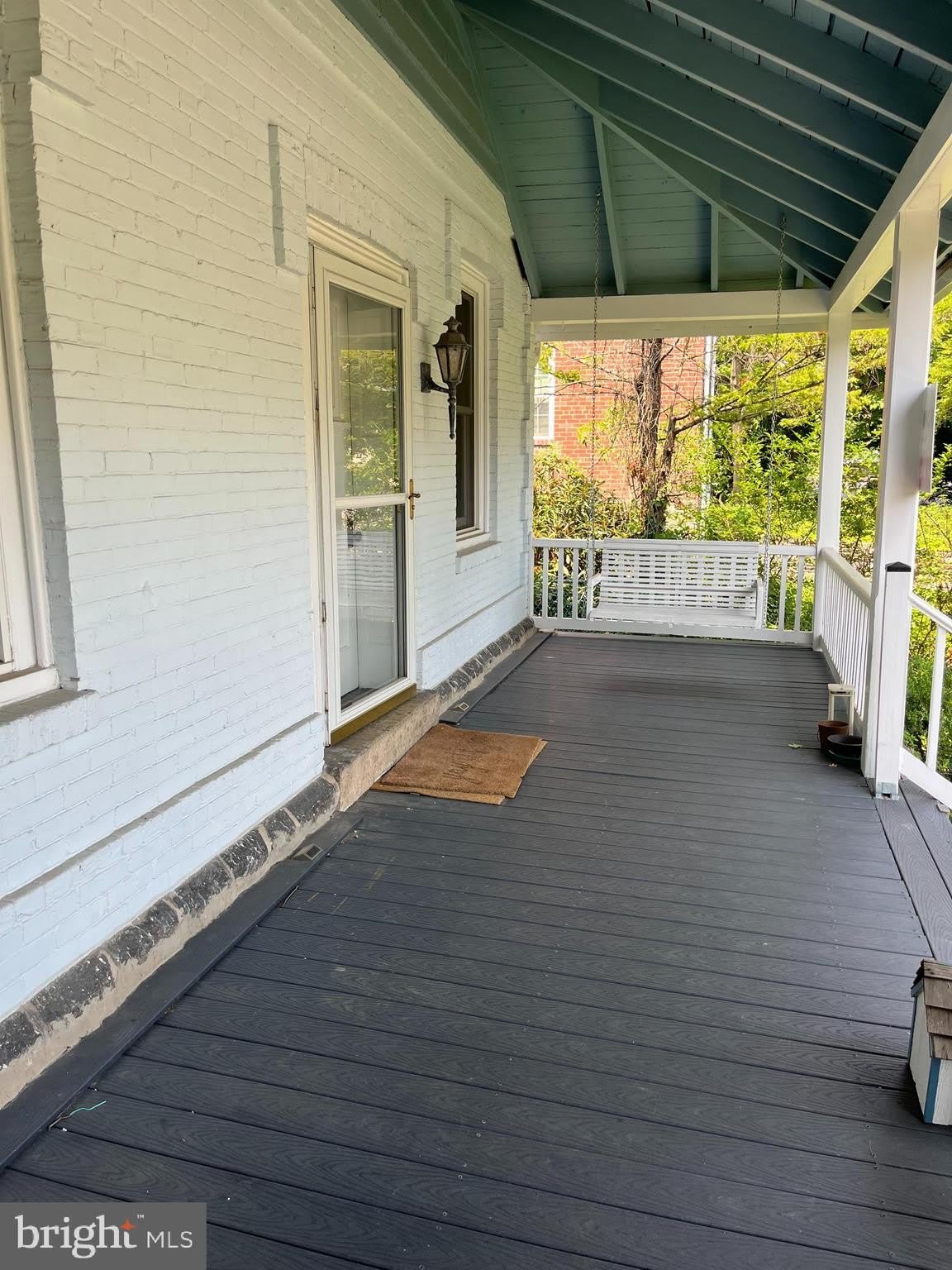 210 GRAYLING Avenue – photo 2
