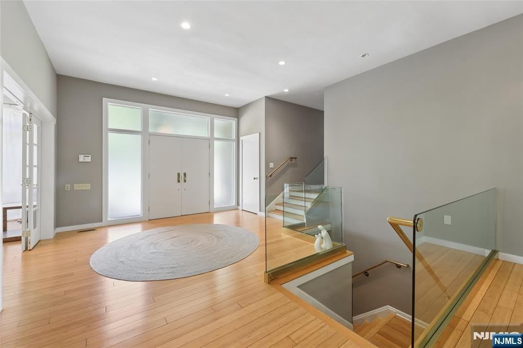 192 Stonehurst Drive – photo 2