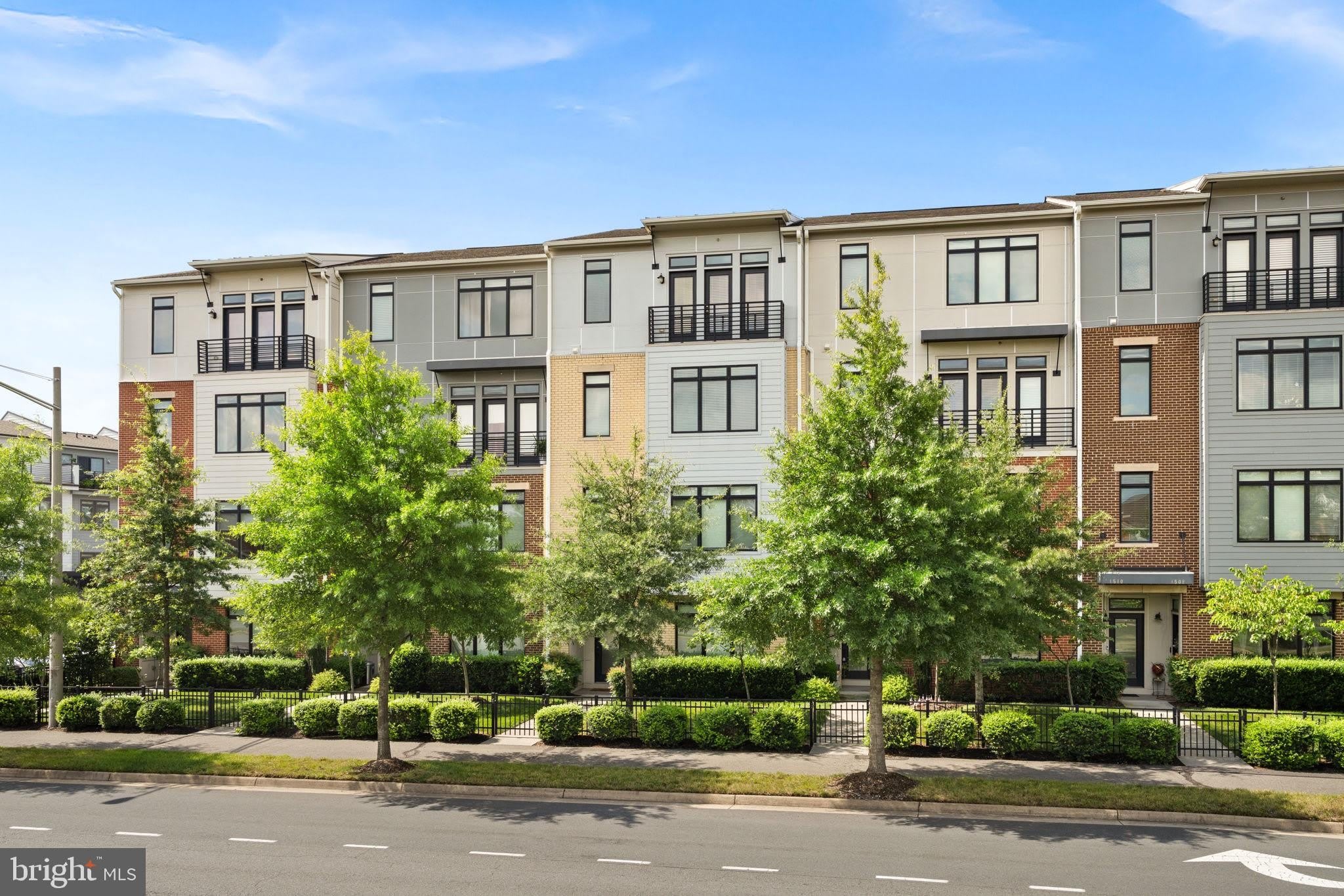 1518 RIBBON LIMESTONE Terrace SE – photo 4