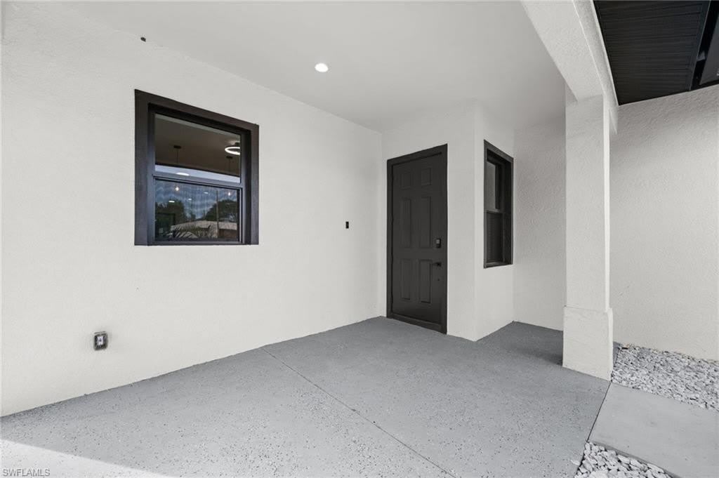 1916 Jefferson Ave – photo 4