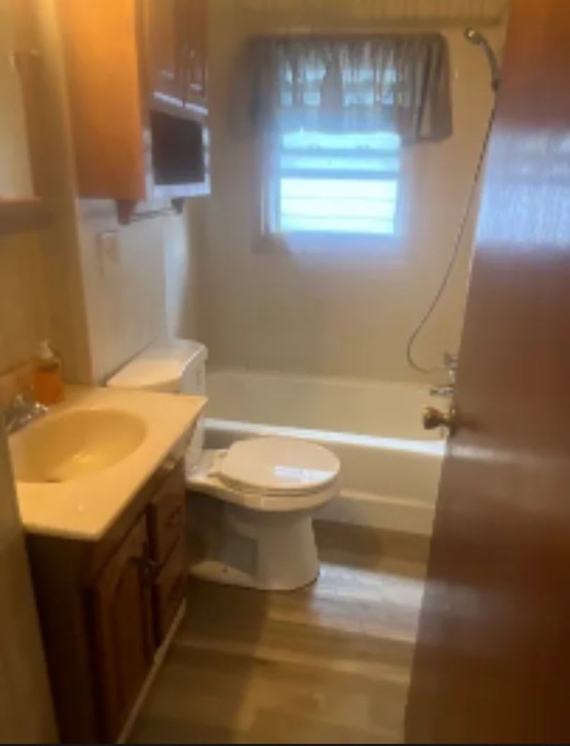 2 Bed 1 Bath – photo 3