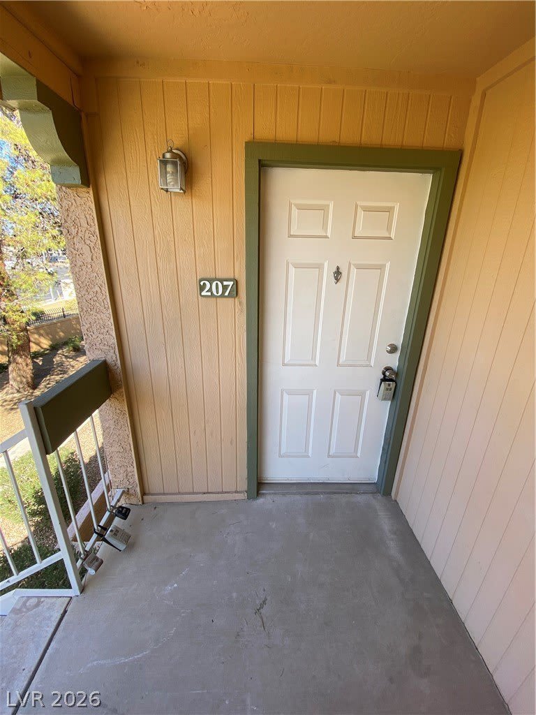 5174 S Jones Boulevard – photo 3