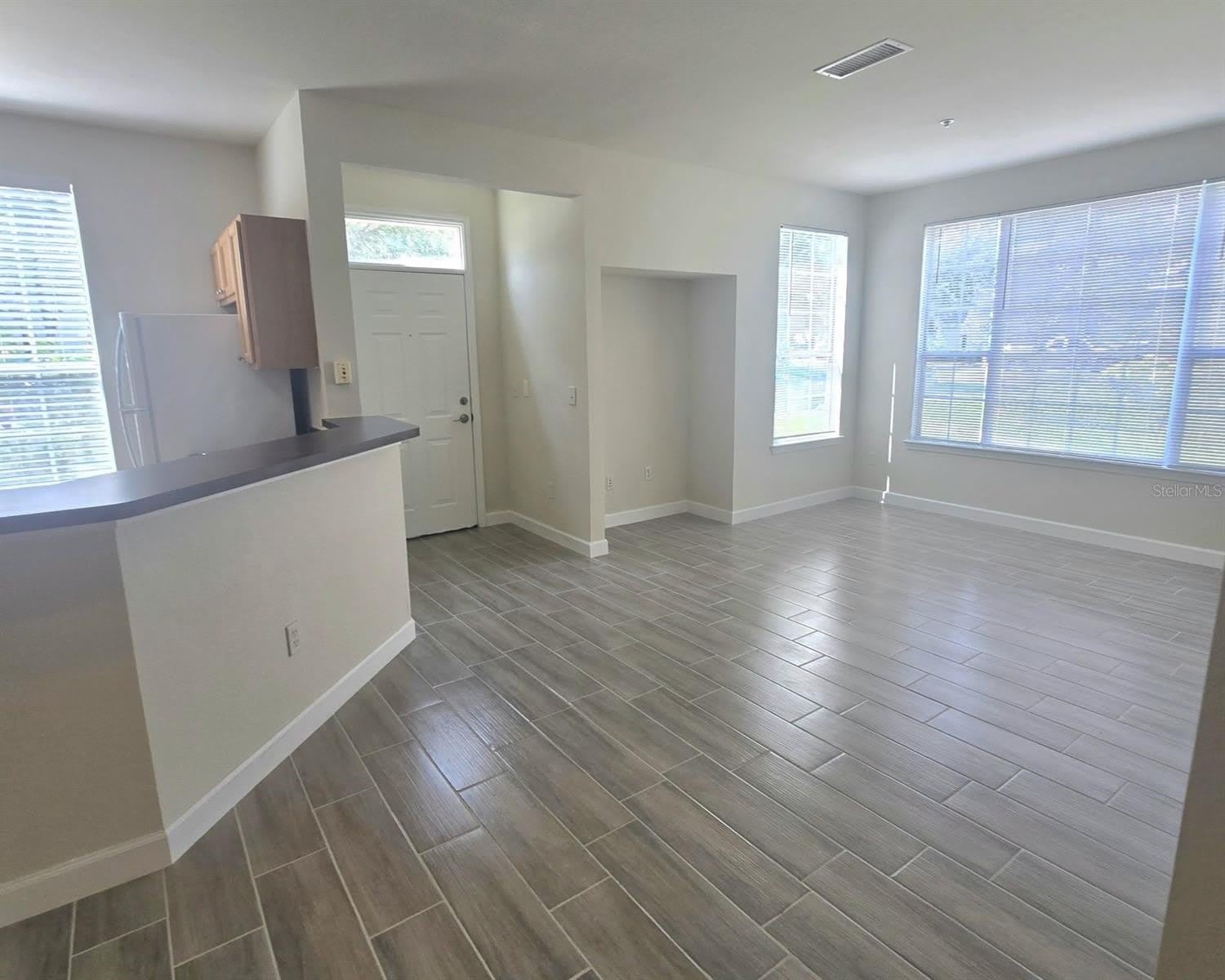 9013 LEE VISTA Boulevard – photo 4