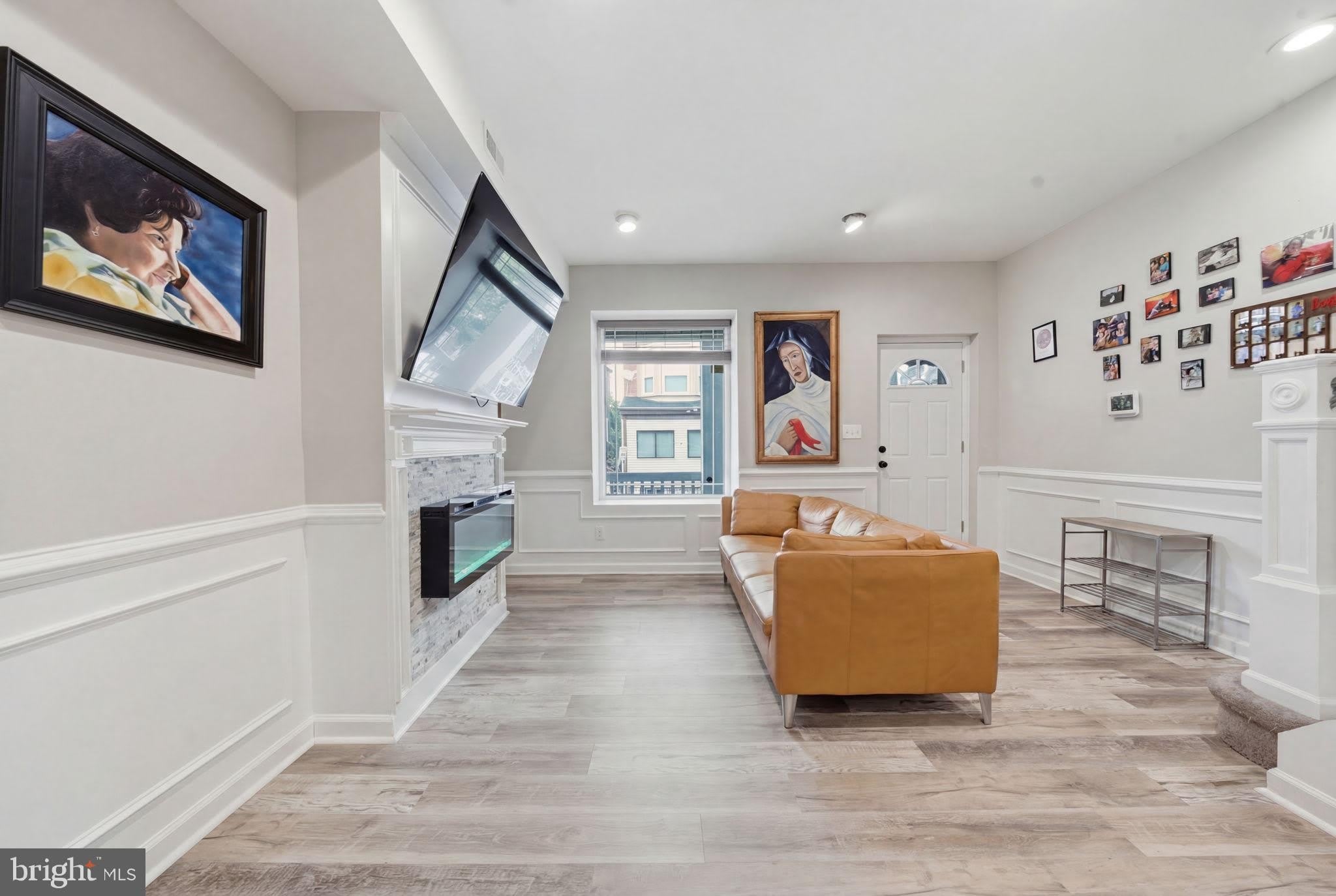6114 ROSS Street – photo 4